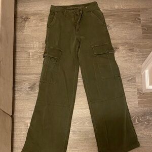 American Eagle Outfitters Dark Green Cargo Shorts